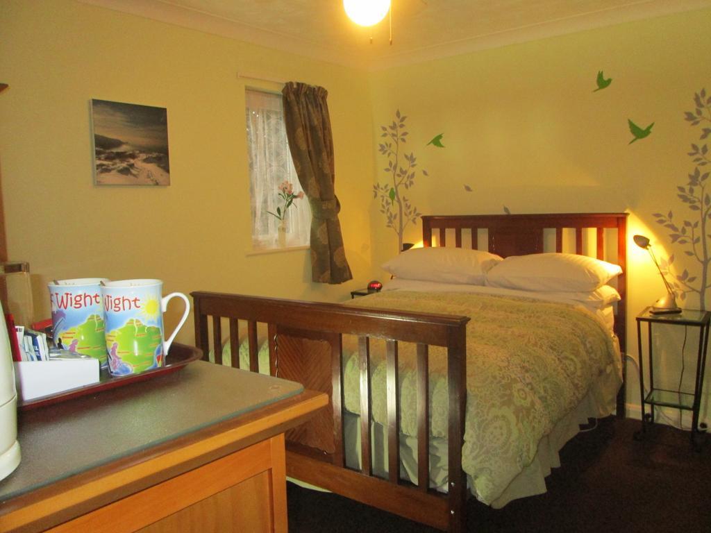 Crossways House Bed And Breakfast East Cowes Zimmer foto